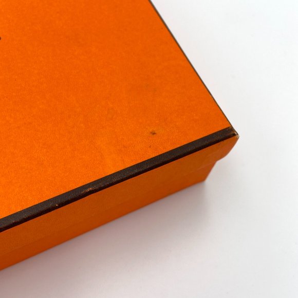 Authentic Hermes Gift Box with Ribbon, Cards, Dustbag—7.5 square x 2.25" - Picture 6 of 10
